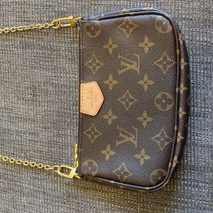 Louis Voitton Mini Pouchette Accessories